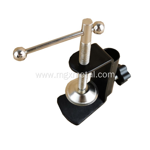 Ready Table Clamp Or Desk Clamp For Camera Steel Flag Pole Portable Clamp Manufactory